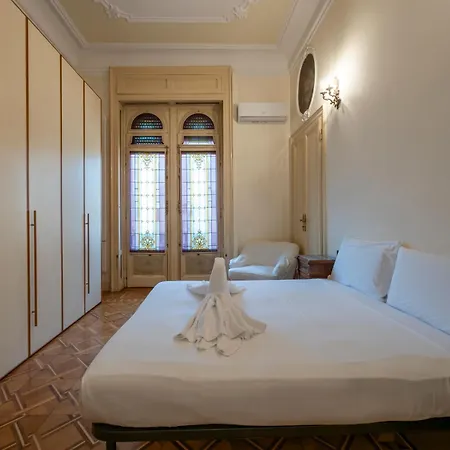 Apartamento Historic Close To The Station Milão