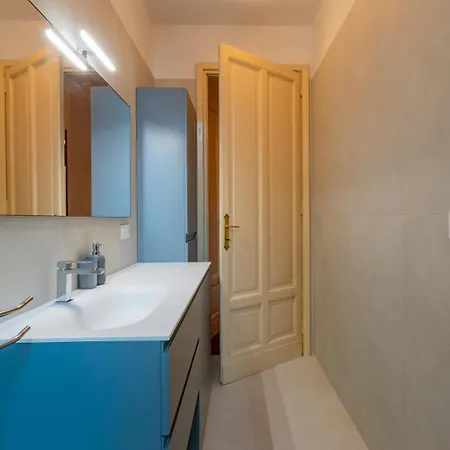 Apartamento Historic Close To The Station Milão
