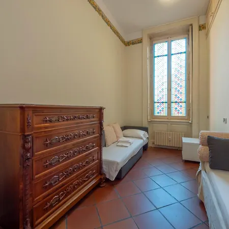 Apartamento Historic Close To The Station Milão